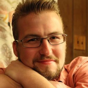 Meet your Posher, Adam